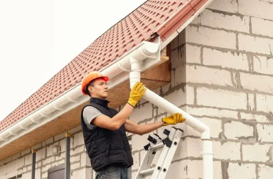 Pose et remplacement de gouttières à Cessac